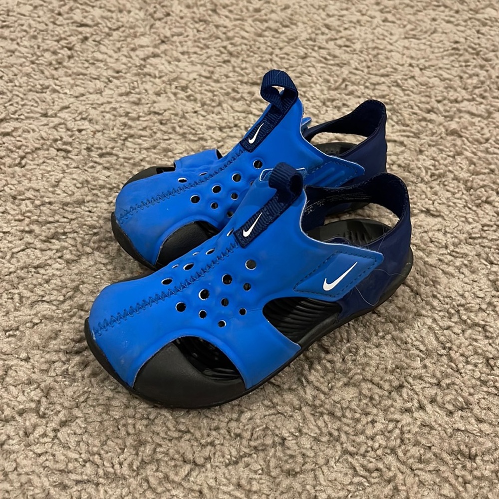 Nike Toddler Sandals